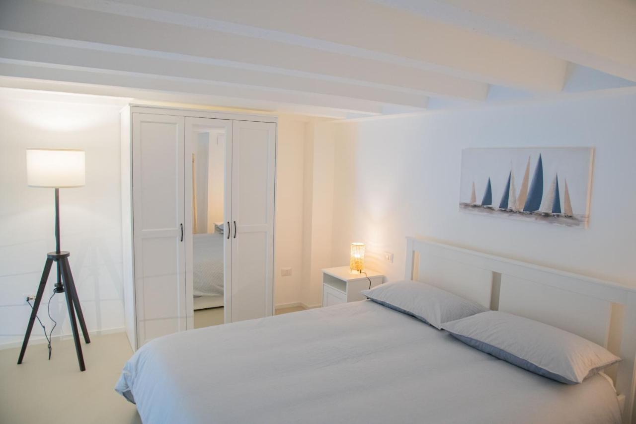 莫尔费塔Casa Sant Orsola La Finestra Sul Mare公寓 外观 照片